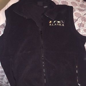 Men’s or women’s sweater vest